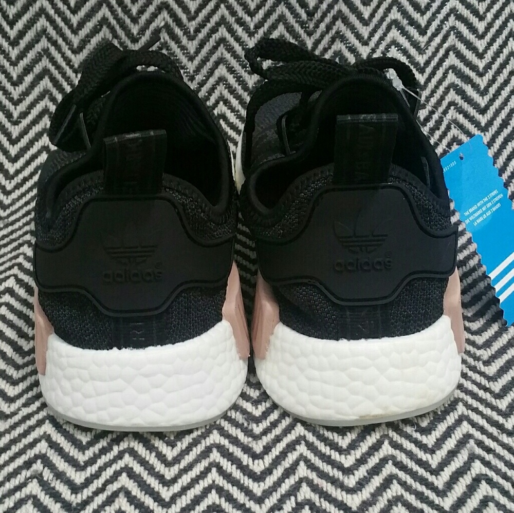 🎄🎁 Adidas Men Size 6.5/Women Size 8 - Picture 3 of 6